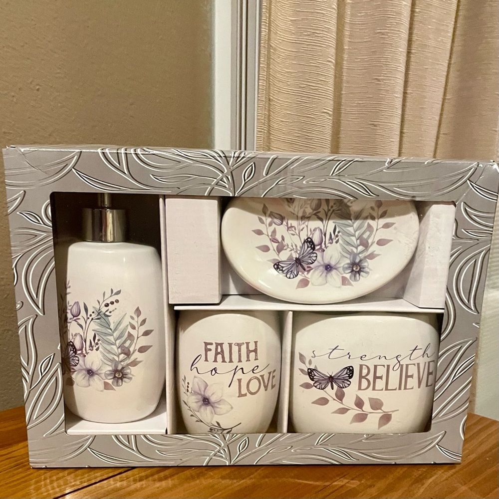Bath Set - Ceramic ,Inspirational Floral Butterfly Motif, NWT